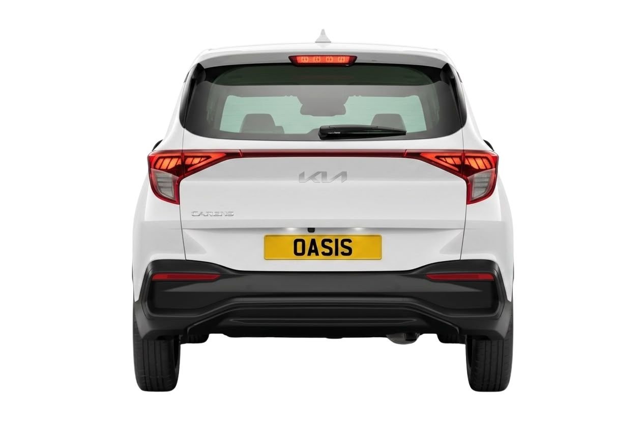 Kia Carens image 4