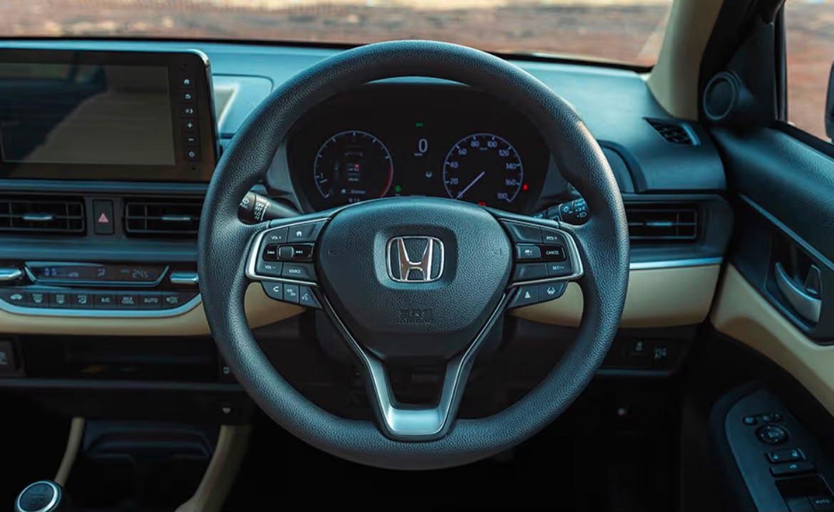 Honda Amaze image 3