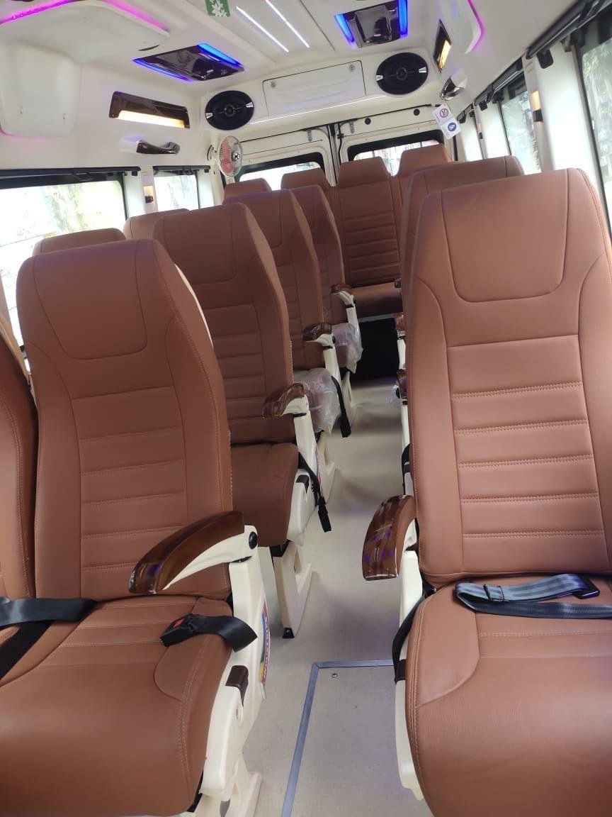Tempo Traveller image 17